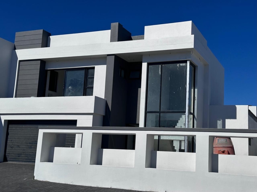 4 Bedroom Property for Sale in Sandown Western Cape
